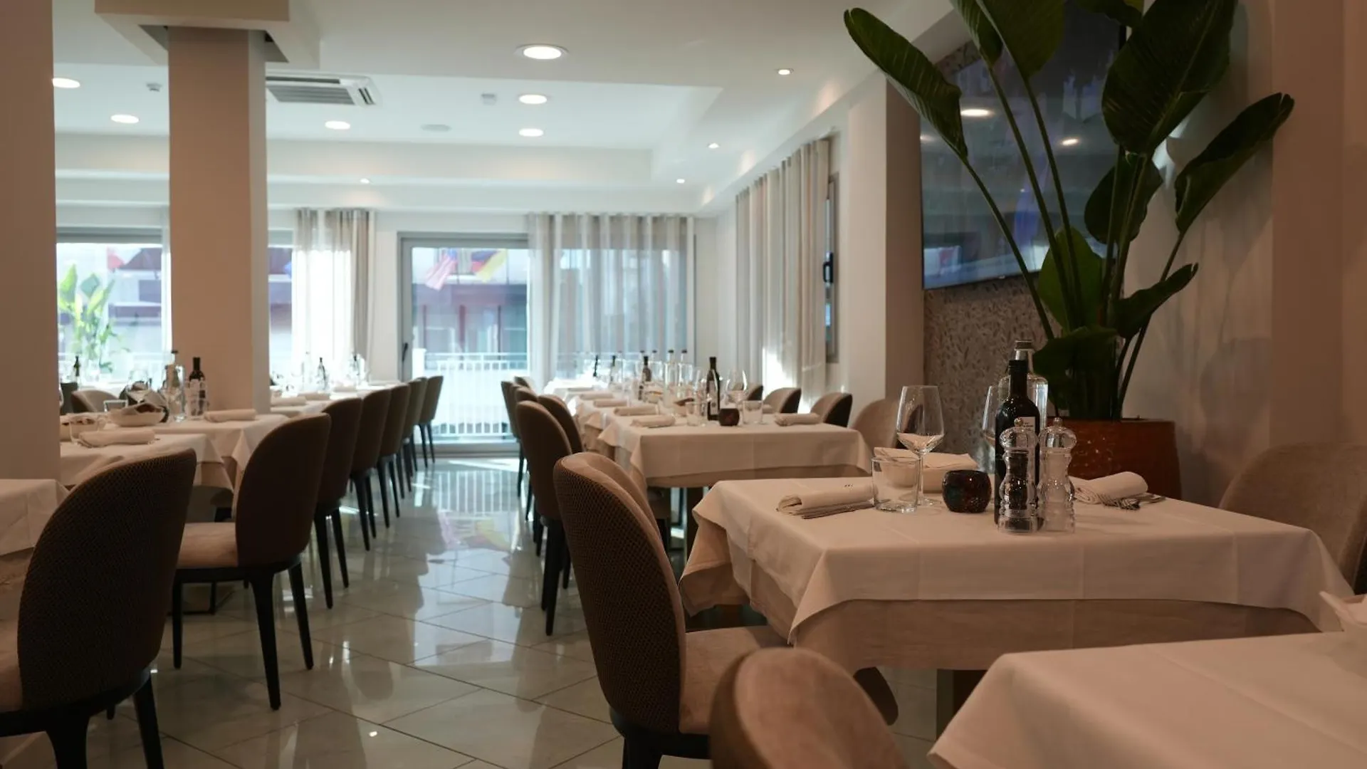 Hotel Regal ريميني 3*,  إيطاليا